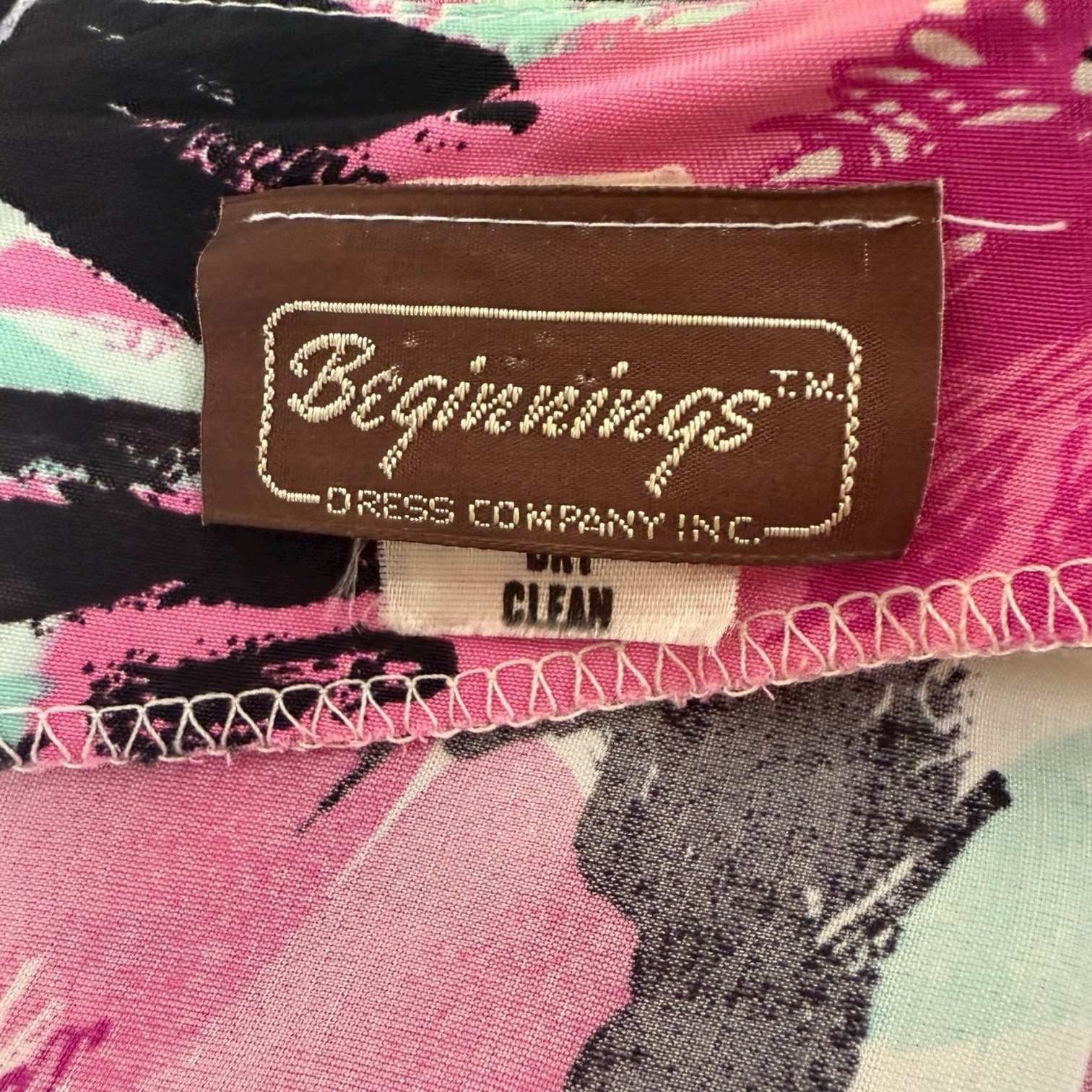BEGINNINGS Dresses Company Inc. 1980s Vintage Abstract 80s 40s office siren 7/8