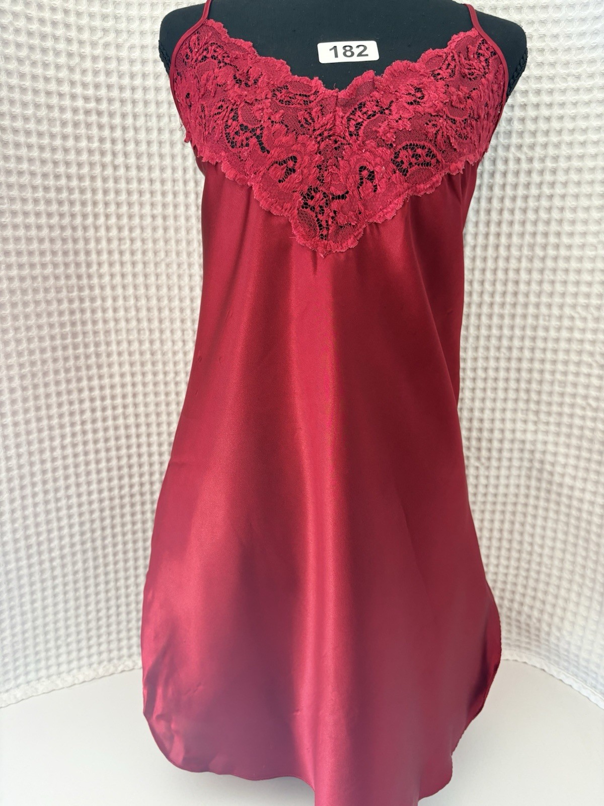Vintage Alexandra Nicole Red Satin And Lace Chemise Nightgown Slip Dress 90s Y2K