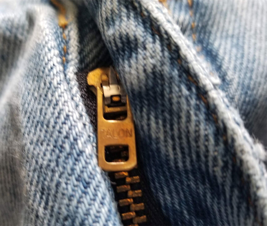 Seldom Seen 1970s Vintage L.e.i. High Waisted Rivet-Suspender Jeans 28.5″.