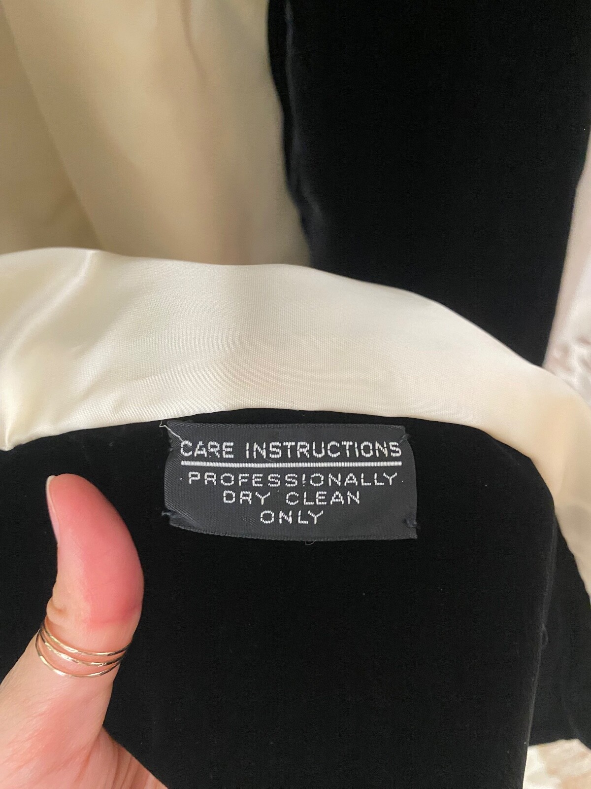 Vintage Workers Union Int Ladies Garment USA Black Velvet Opera Coat Size S/M