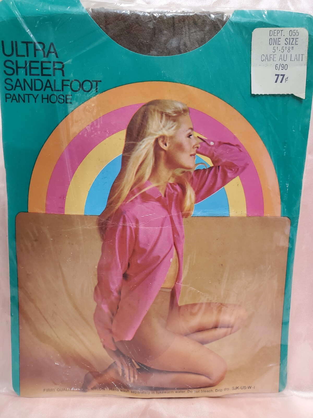Vintage First Quality Ultra Sheer CAFE AU LAIT Pantyhose W/ Model One Size