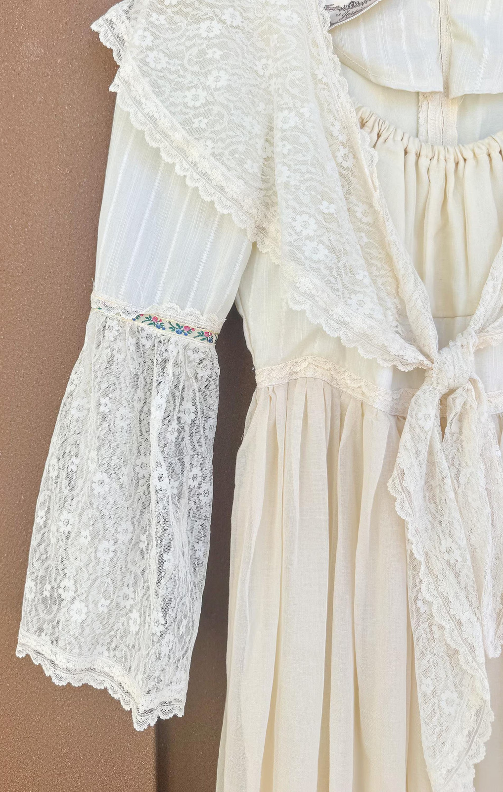 70s Gunne Sax Cream Off-White Lace Tie-Front Ruffle Floral Trim Maxi Dress