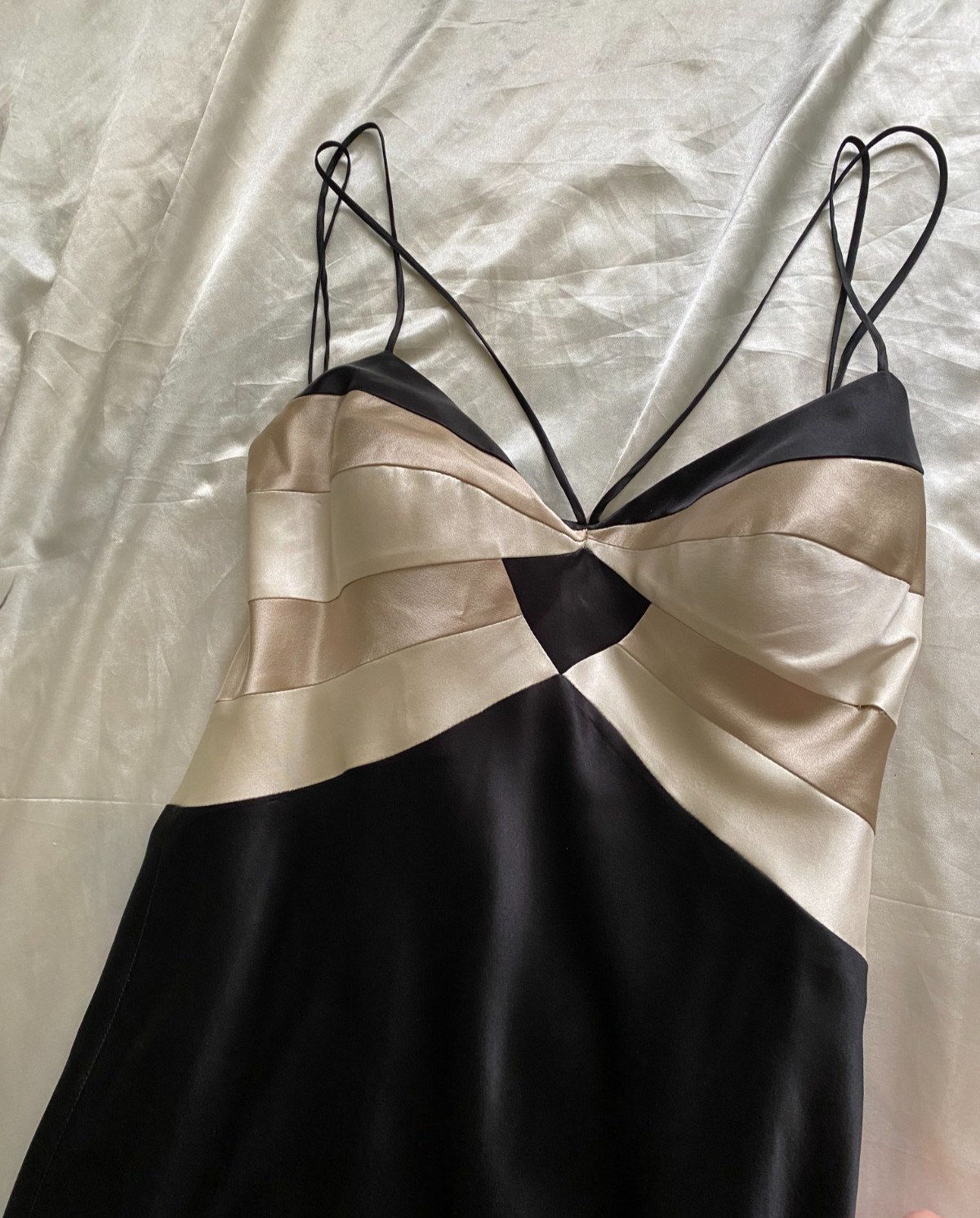 Vintage 1990s 100% Silk Black Deco Gown Gala Prom Formal Size 8