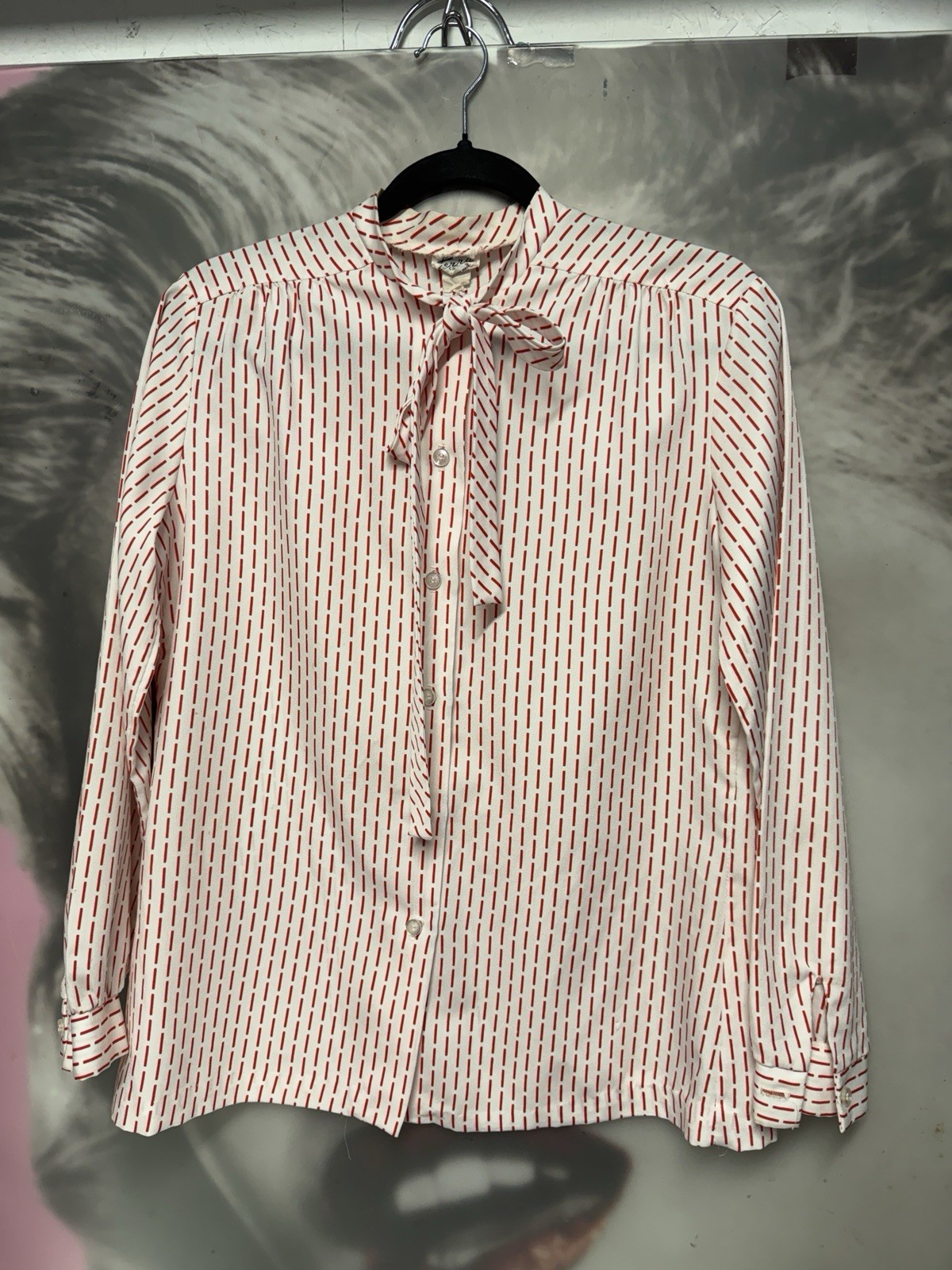 Vintage Terry Chicago Women’s Blouse Tie Bow Top Red/white