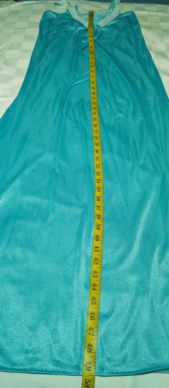 UNDERCOVER WEAR Turquoise White Lace Trim Sexy Maxi Nightgown Women’s Small VTG