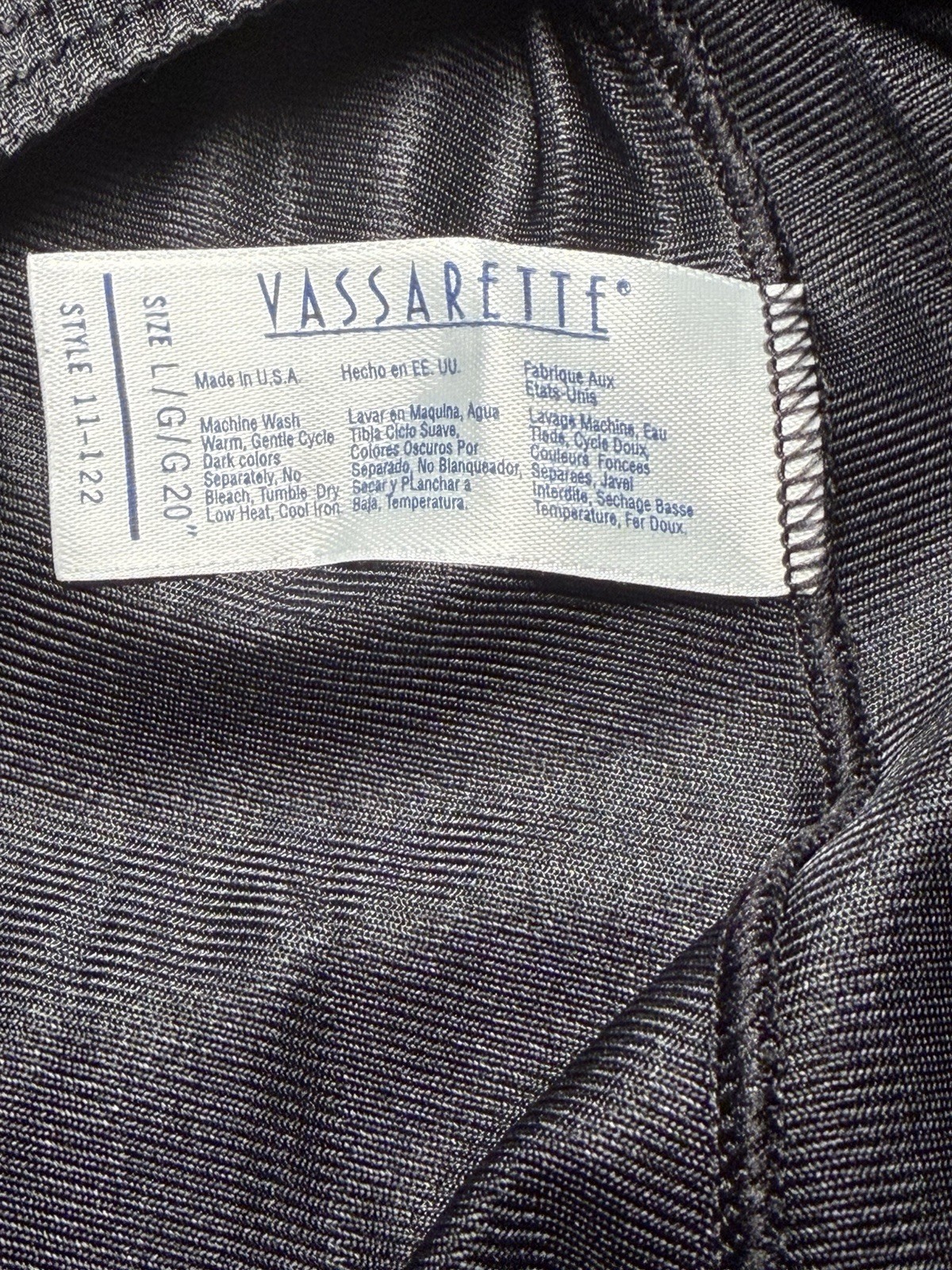 2 VTG Vassarette Half Slip Skirt White/Black Short Lg 20″ 11-122 Nylon Lace(1/23