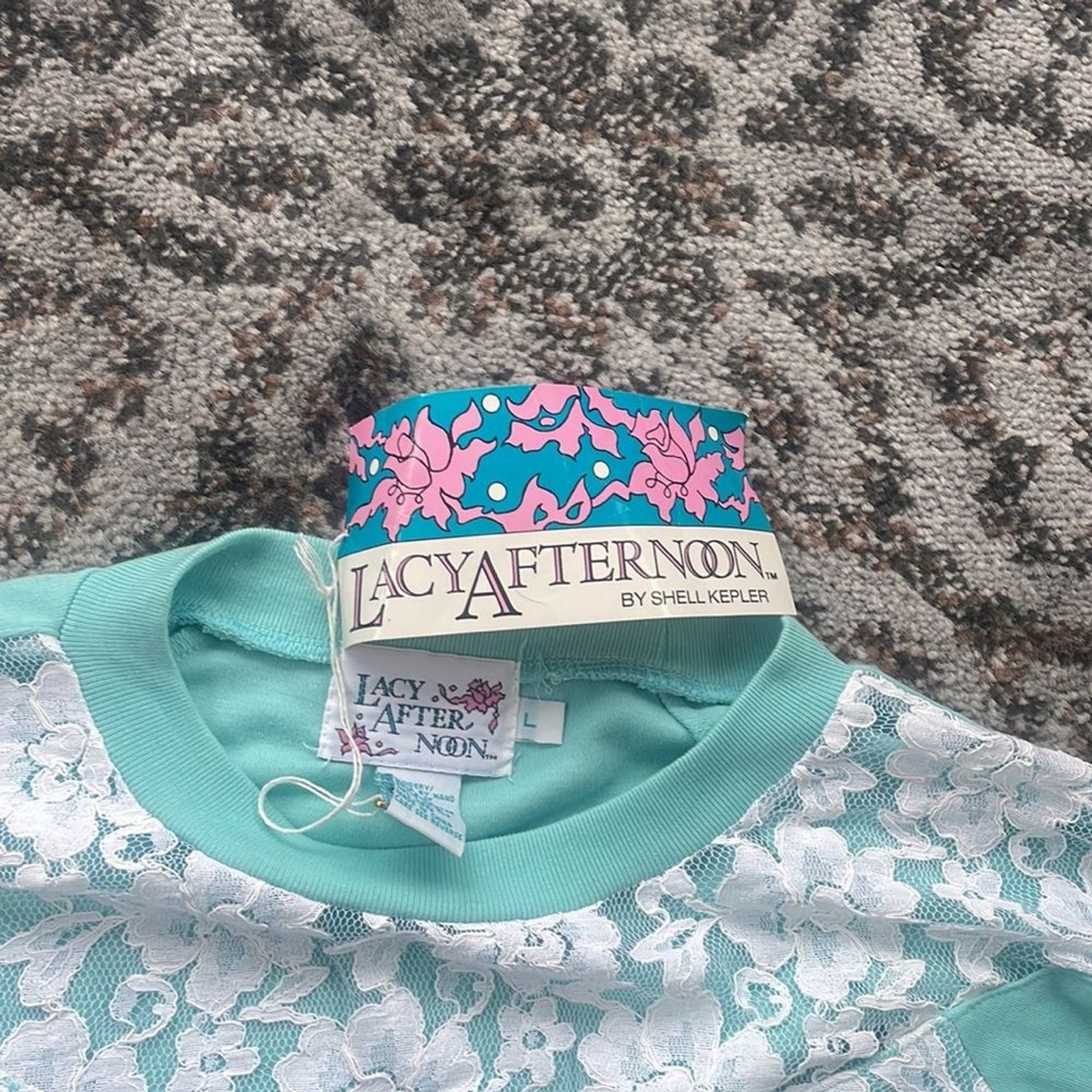Lacey Afternoon by Shell Kepler Vintage Two Piece Lace Sweater Skirt Set Large