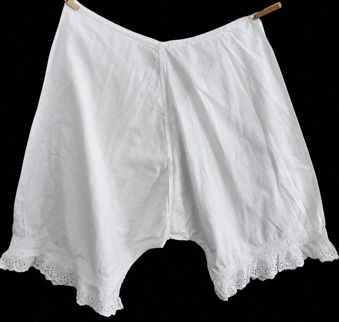 Antique 1910s White Cotton Closed Crotch Drawers Eyelet Trim Adjustable Size