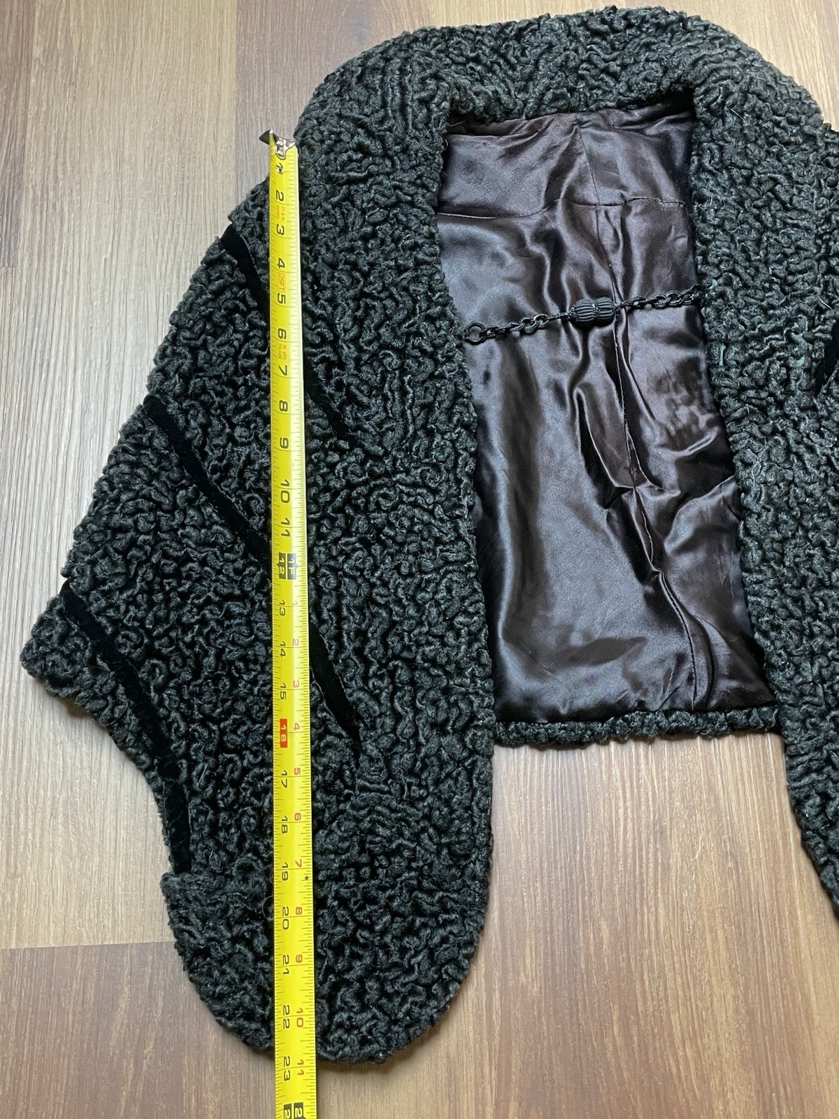 Vintage 1940s Velvet Curly Persian Lamb Boucle Wool Black Fur Shrug
