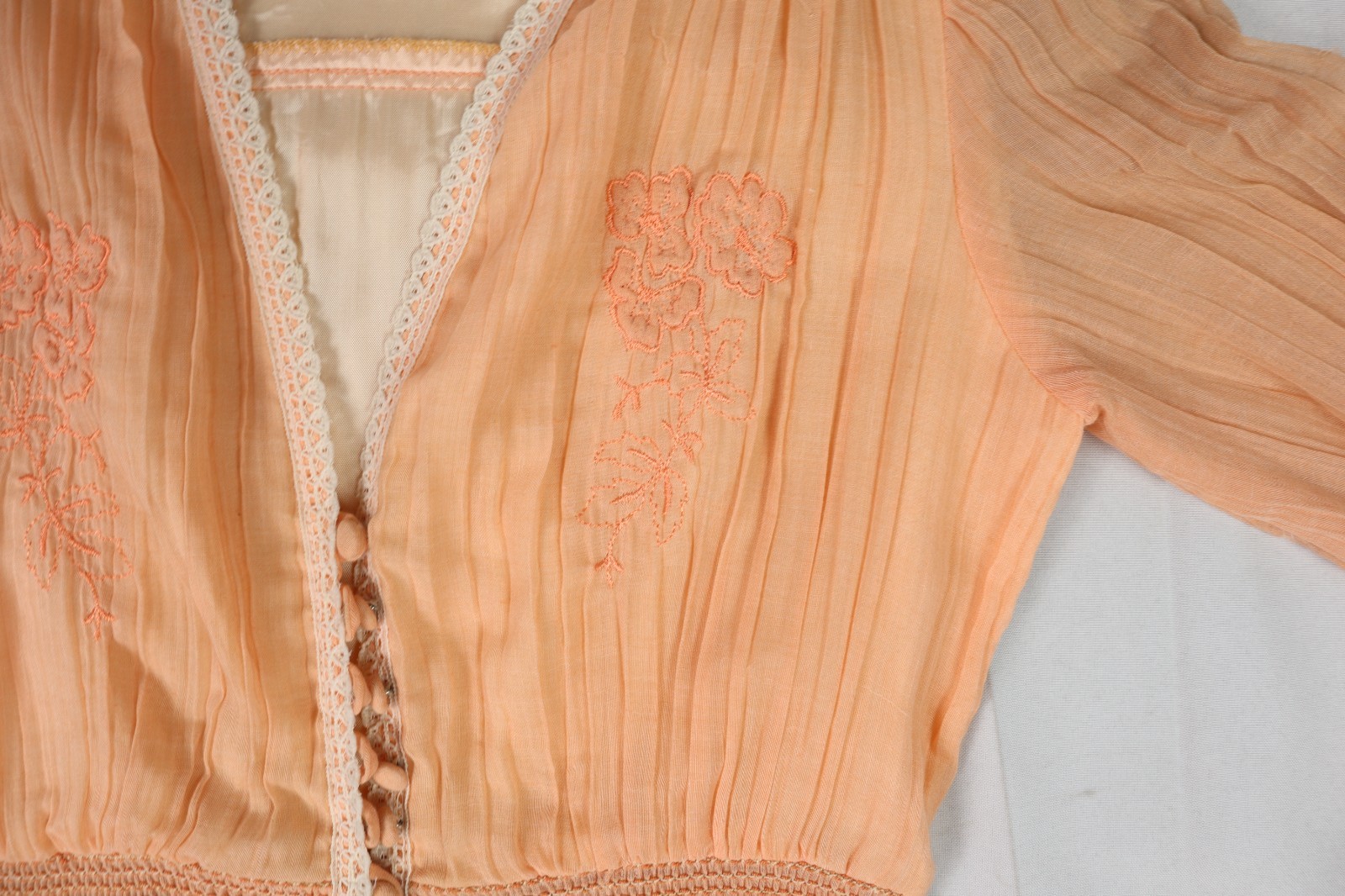VTG 70s This Is Yours 4 S Cottage Core Prairie Peach Lace Trim Long Maxi Dress
