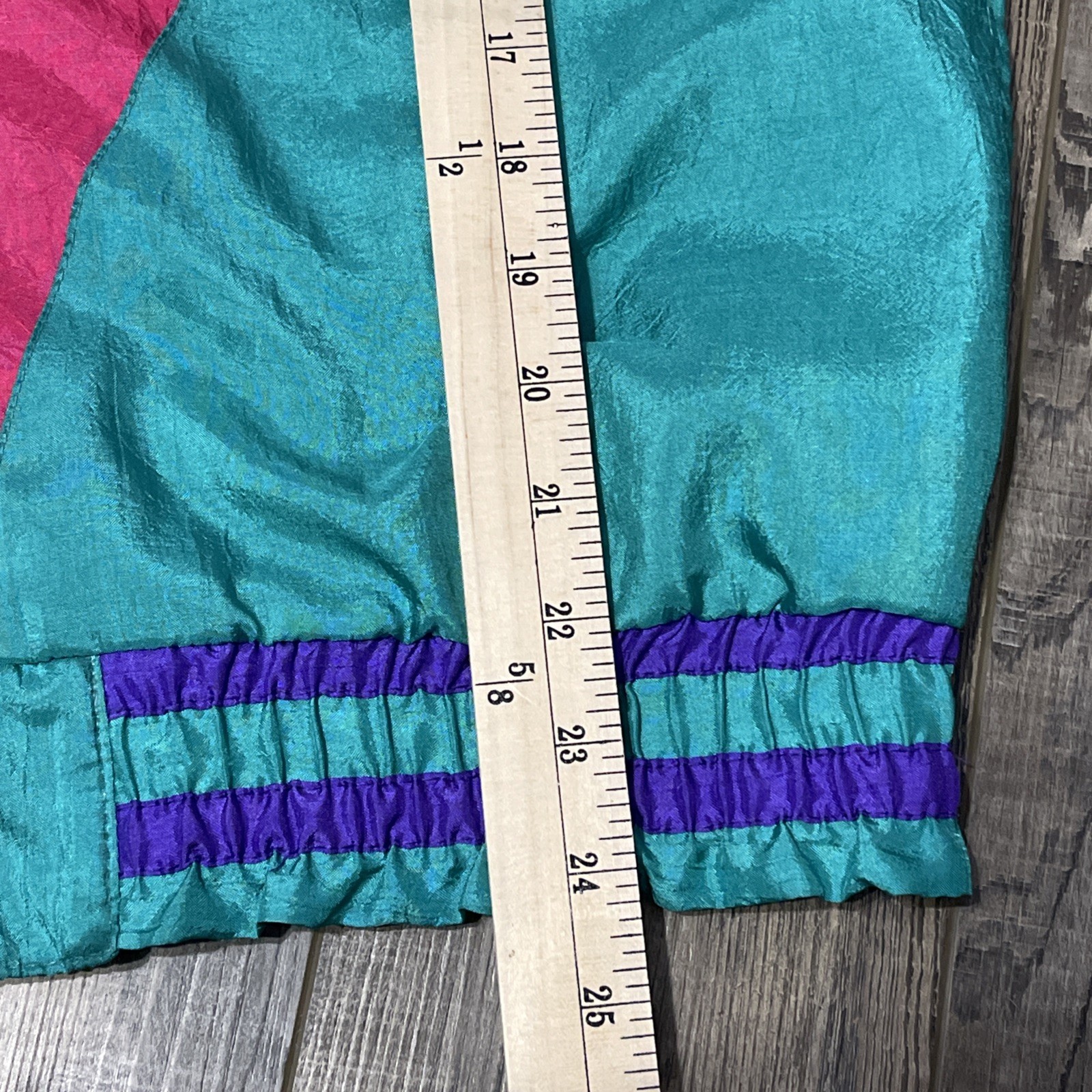 Vintage 80s 90s Lavon by Cheerful Corp Colorful Windbreaker Size Small Drawstrin