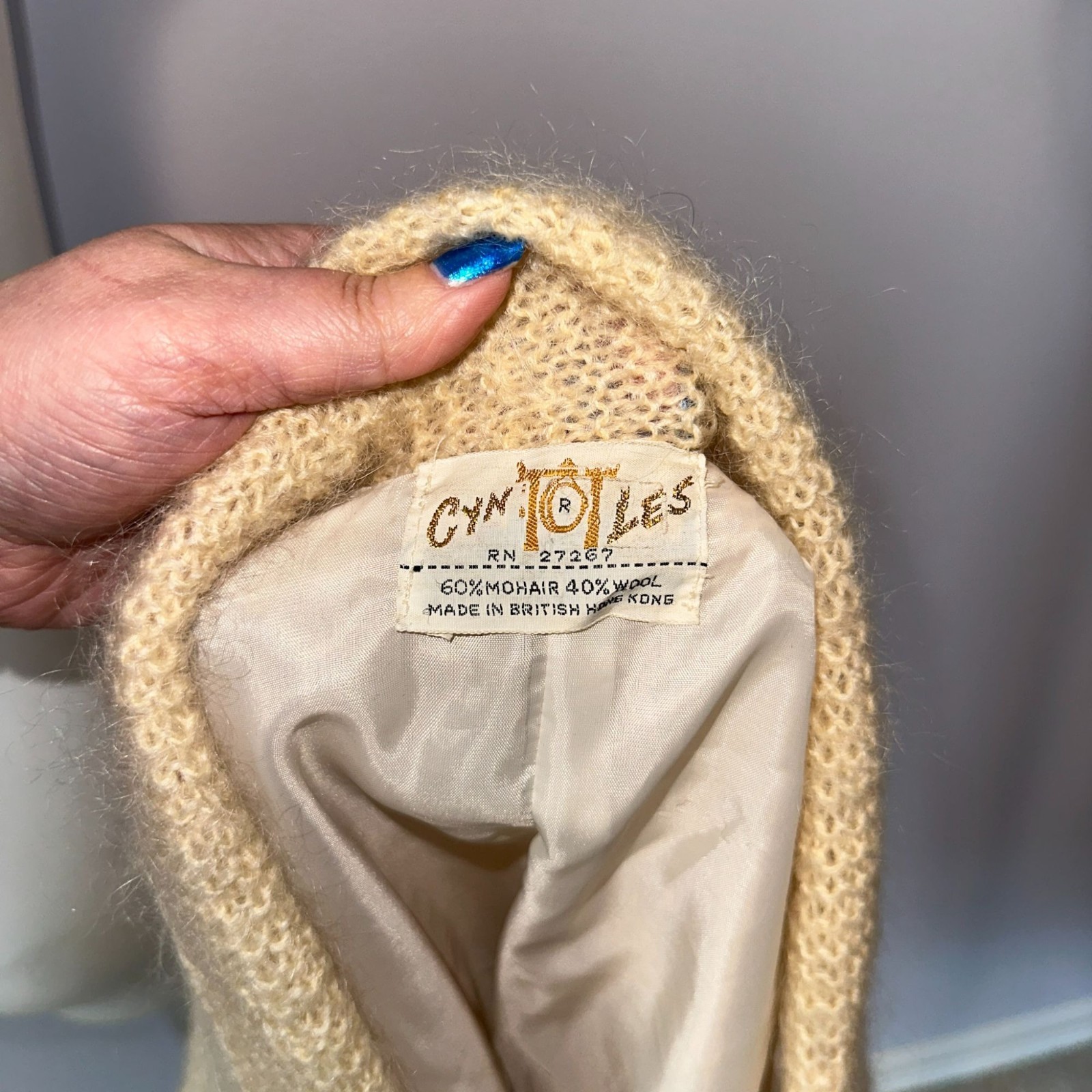 Vintage 1960s Cyn Les Cardigan Mohair Wool Cream Rose Knit Sweater Coquette S/M