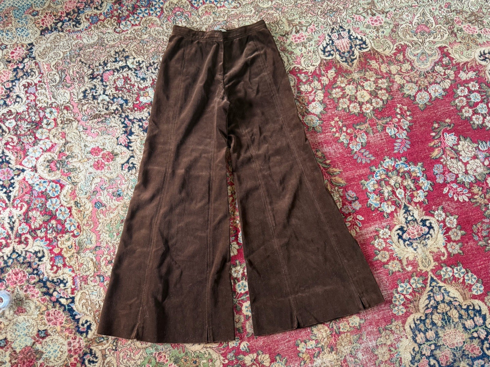Vintage 1970’s La Parisienne La Piazza Chocolate Brown Velvet Bell Bottom XS