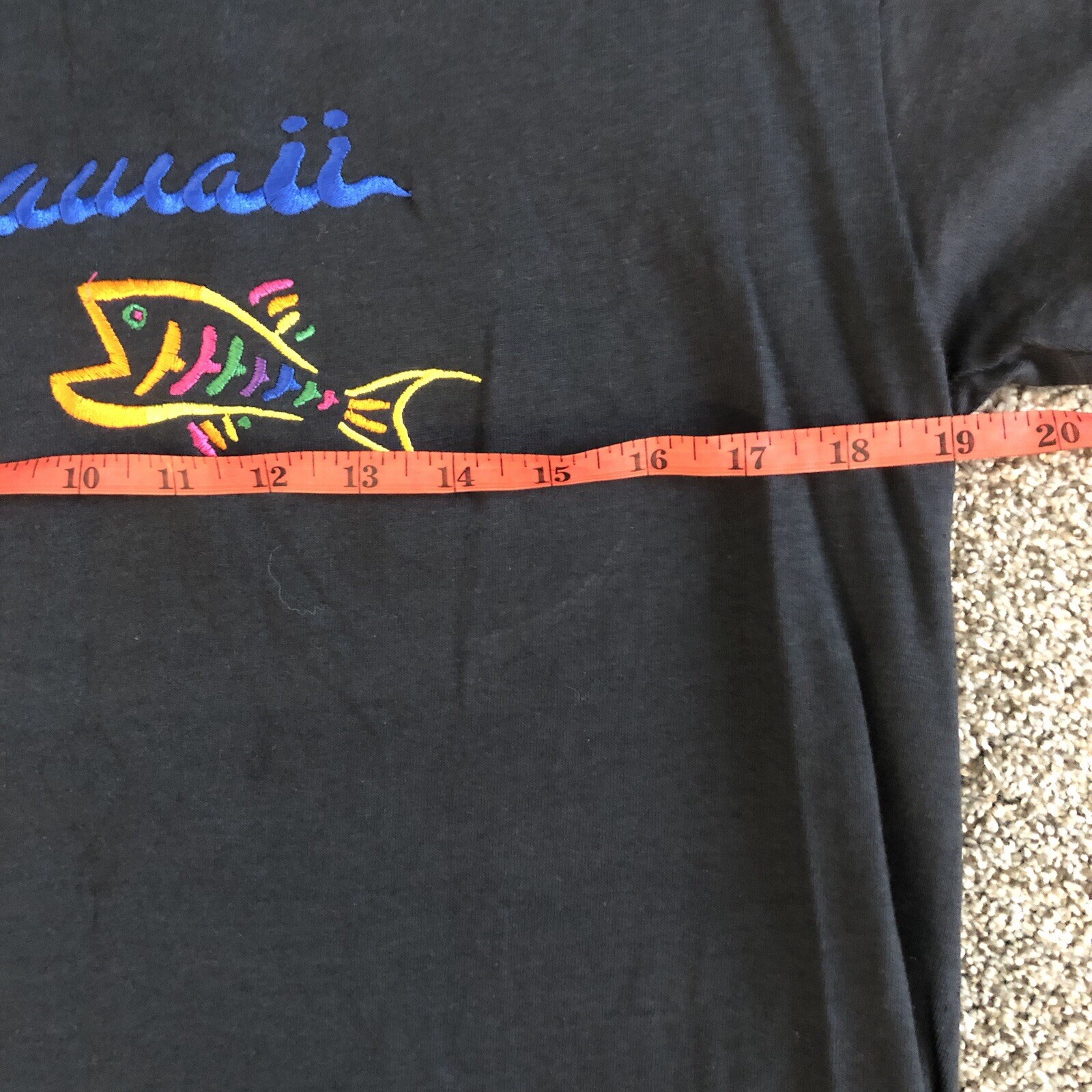 Vintage Delta Pre Shrunk Cotton Single Stitch Hawaii Embroidered Tshirt Medium