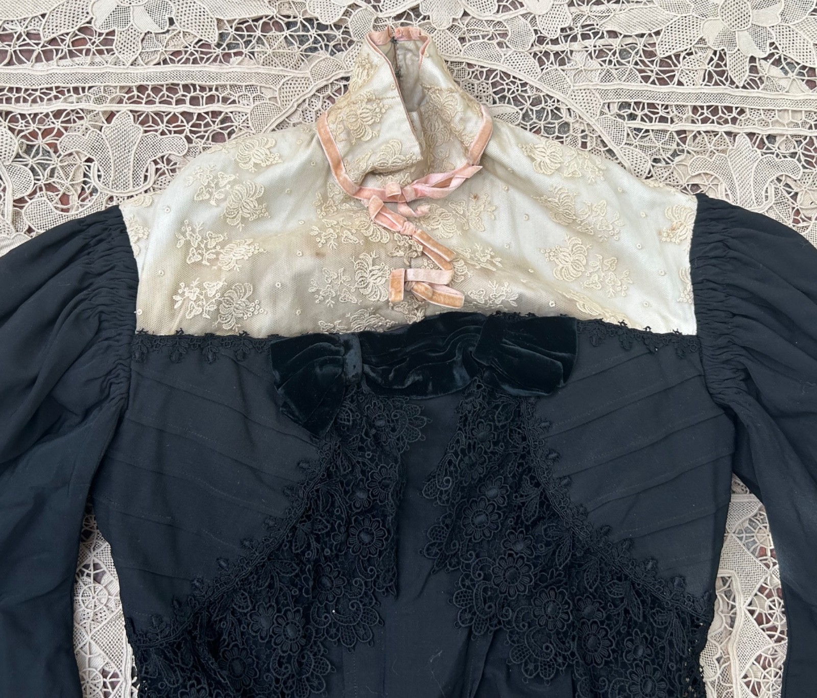 Antique Edwardian Black Lace Bodice Dress PRISTINE XXS Victorian Shirt Waist