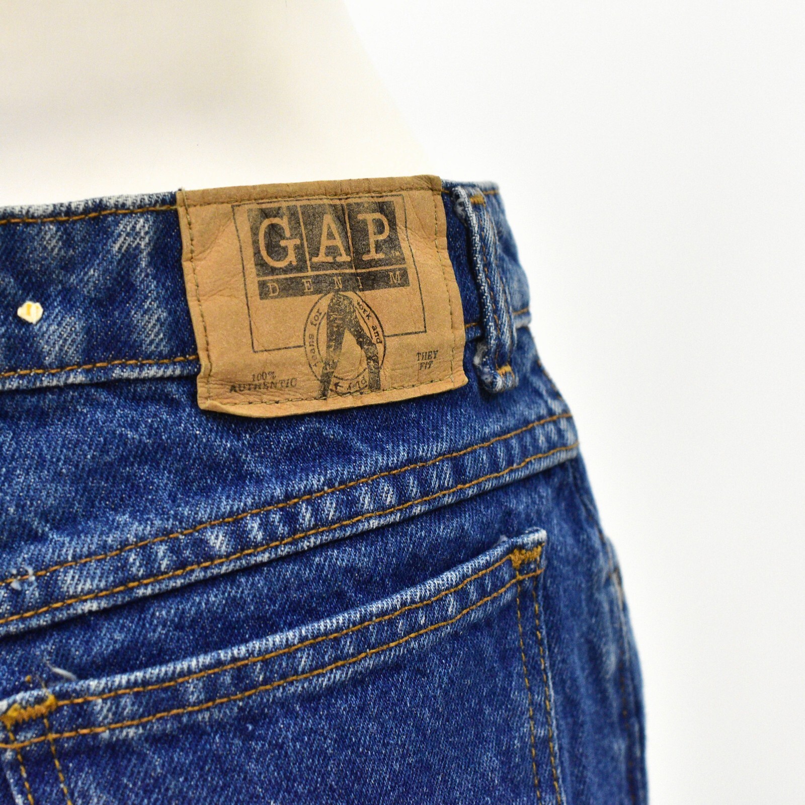90s Vintage Gap Jeans Dark Wash High Rise Tapered Leg Womens 10 X 32 Made In USA