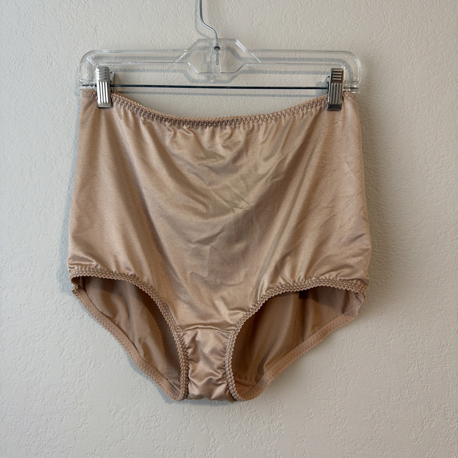 Vtg Vanity Fair Shiny Satin Stretch Panty Double Support 3xl beige / tan 40301