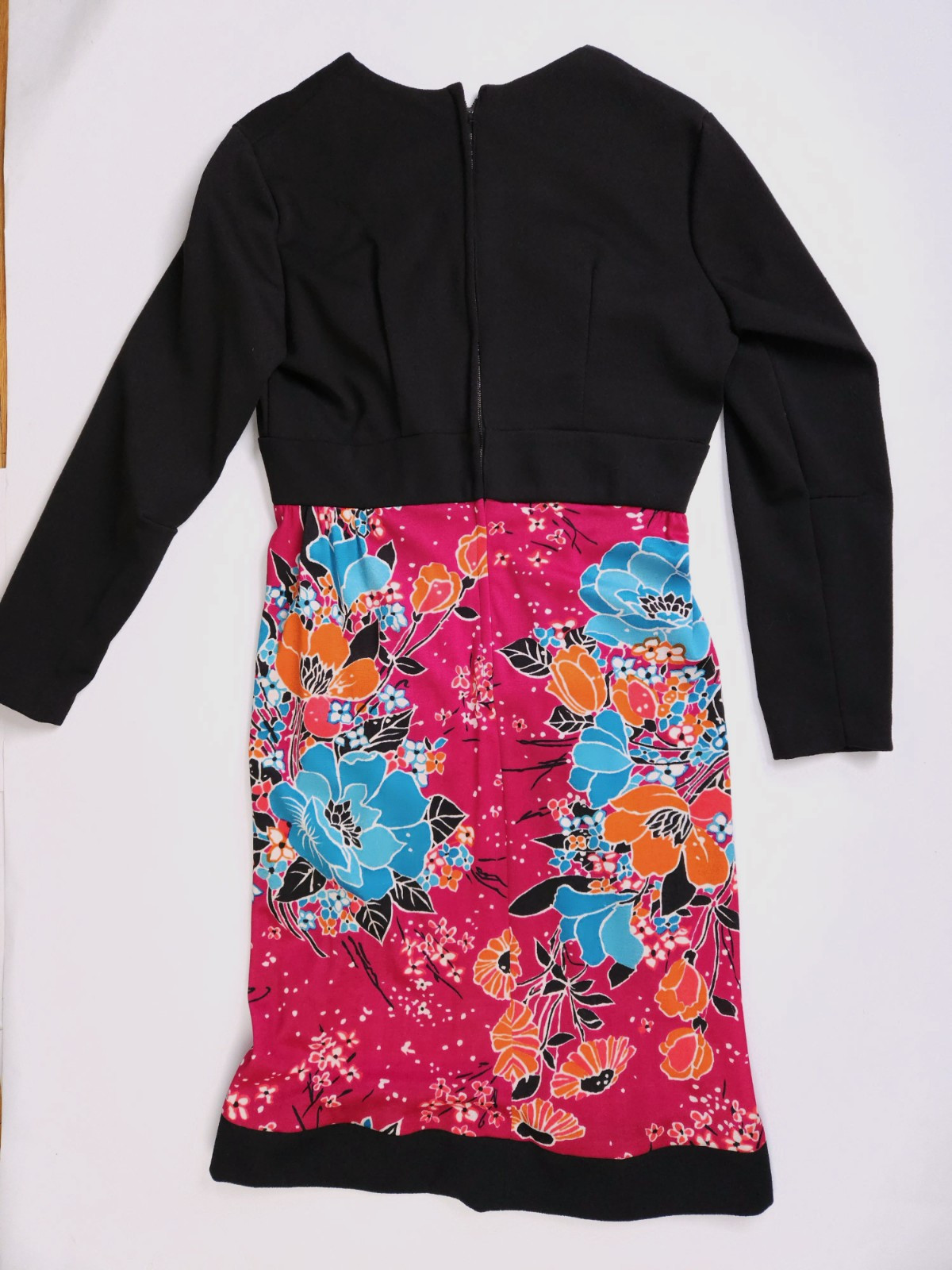 1960s True Vintage Black Pink Vibrant Floral Mod Dress Womens S/M