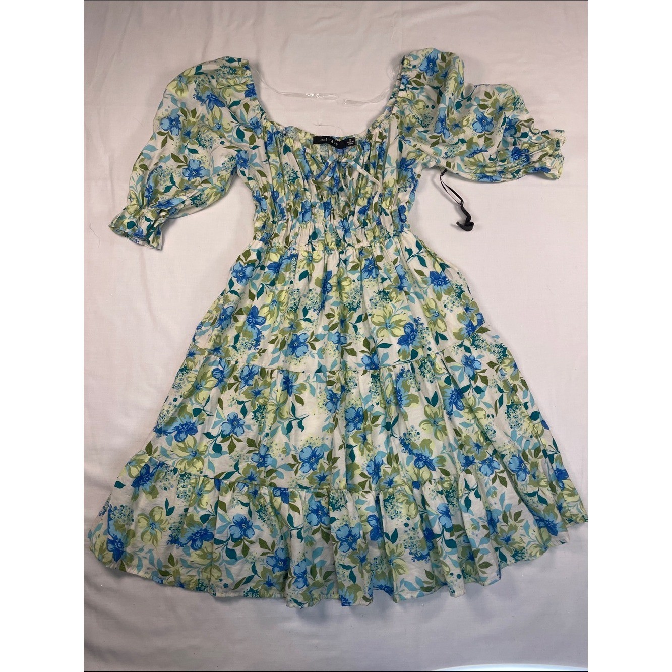 Mary & Mo Smock Bodice Blue Floral Milkmaid Dress. Puff sleeves M