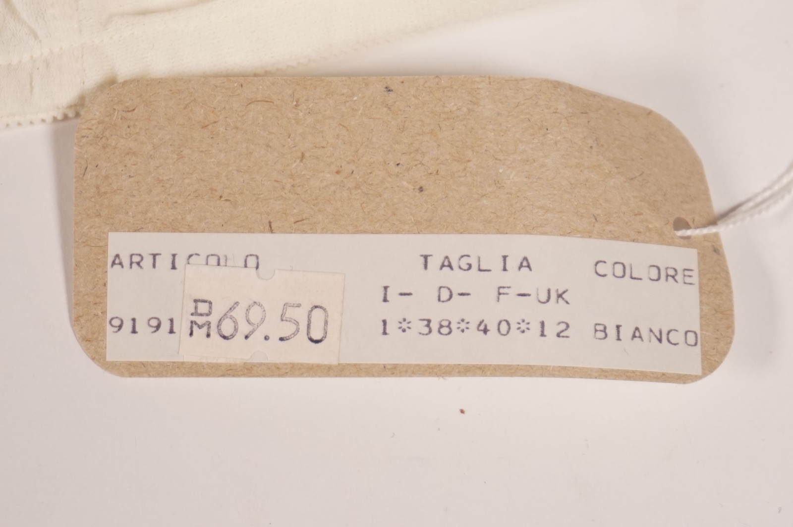 True Vintage Marvel Italy Sexy Front Closure Women’s Bra White Size 38 w/ Original Box