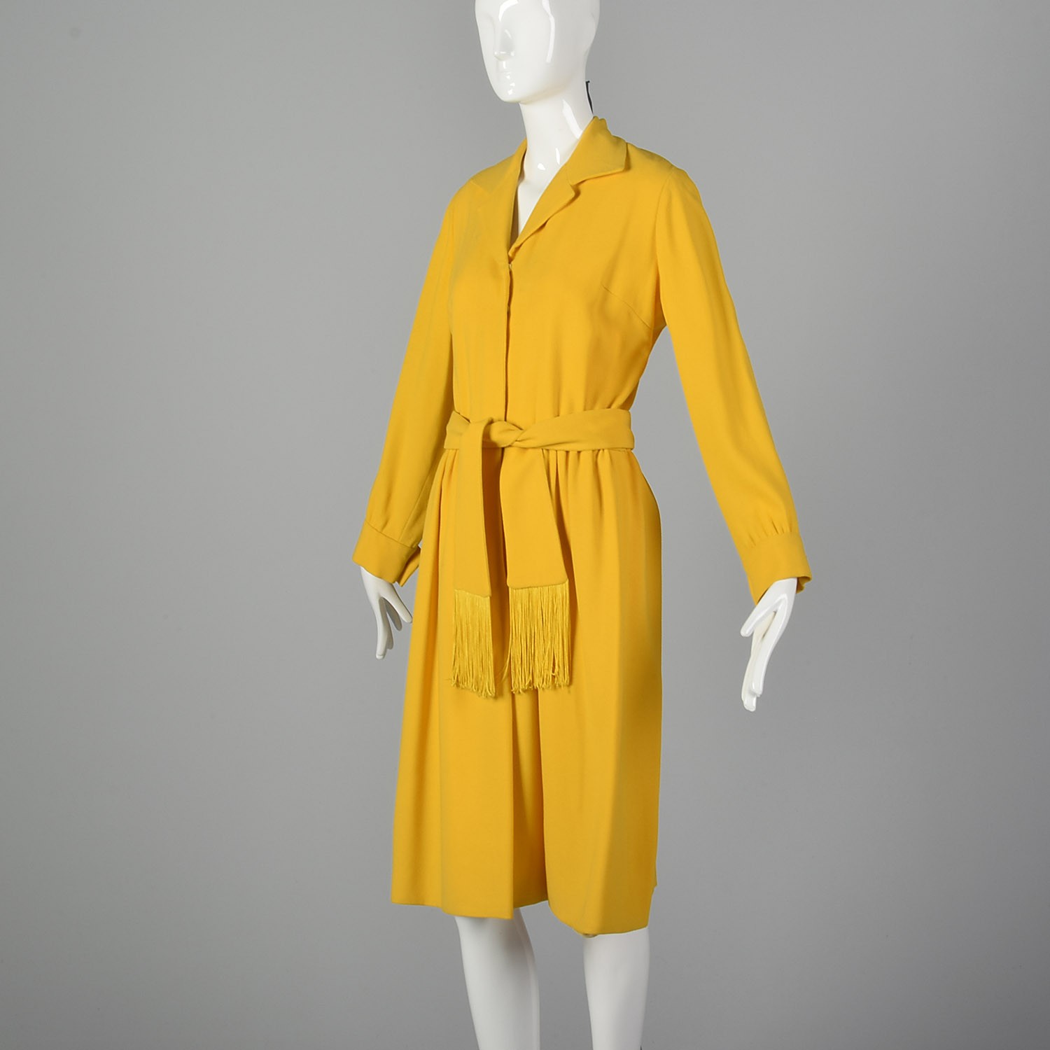 M Yellow Dress 1970s Long Sleeve Collared Fringe Belted Shirtdress Boho 70s VTG