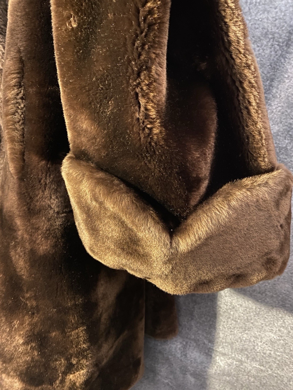 Vintage C.E. Carlson Co Spokane Dark Brown Fur Coat Mid-Century Plush