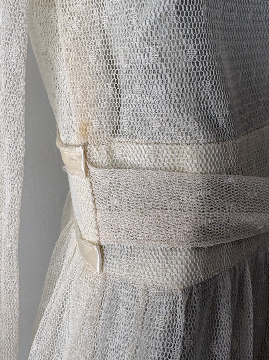Vtg Swiss Dot Lace Edwardian Prairie Romantic Ivory WEDDING GOWN Handmade