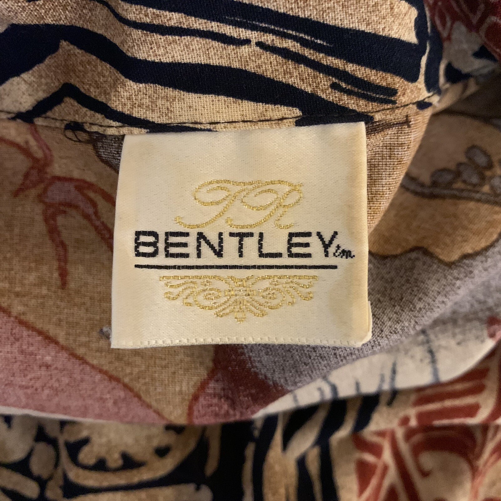 Vintage Button Shirt Size 1X Red Orange Brown Hawaiian Floral Print TR Bentley
