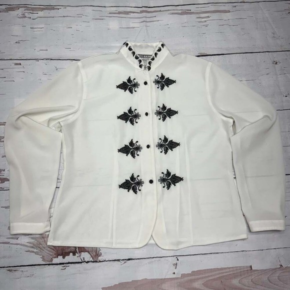 Dress Barn Embroidered Button Down Blouse White M Vintage Vibe