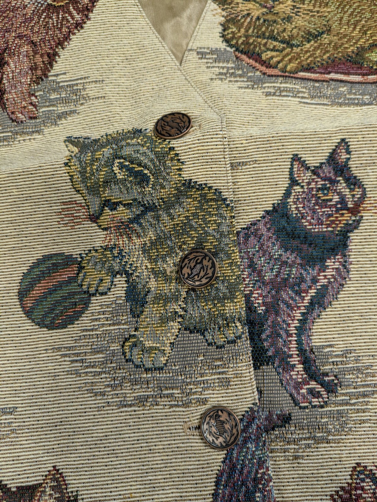 Vintage Nadia Embroidered KITTY CATS Tapestry Womens SMALL Grandmacore Vest NEW