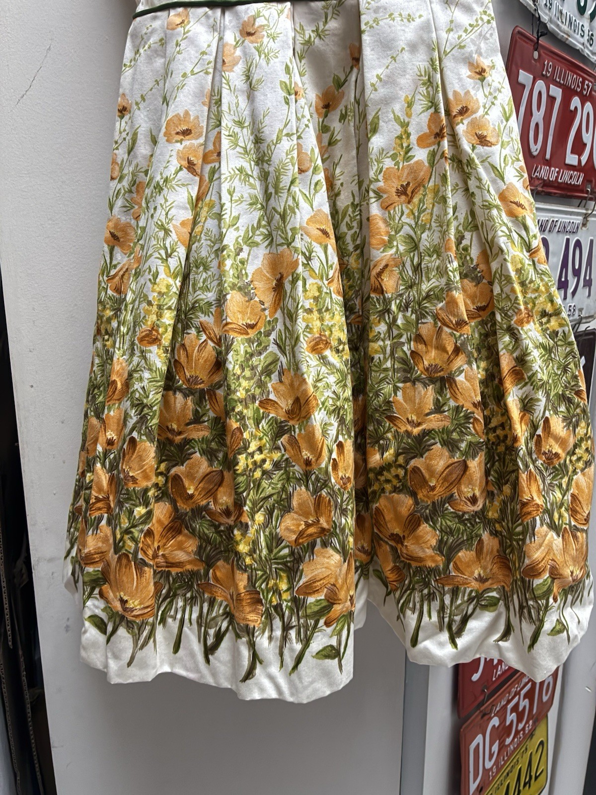 Vintage 1960s R.A.R. Fashion Summer Dress Yellow Floral W/Tulle Lining Size 4