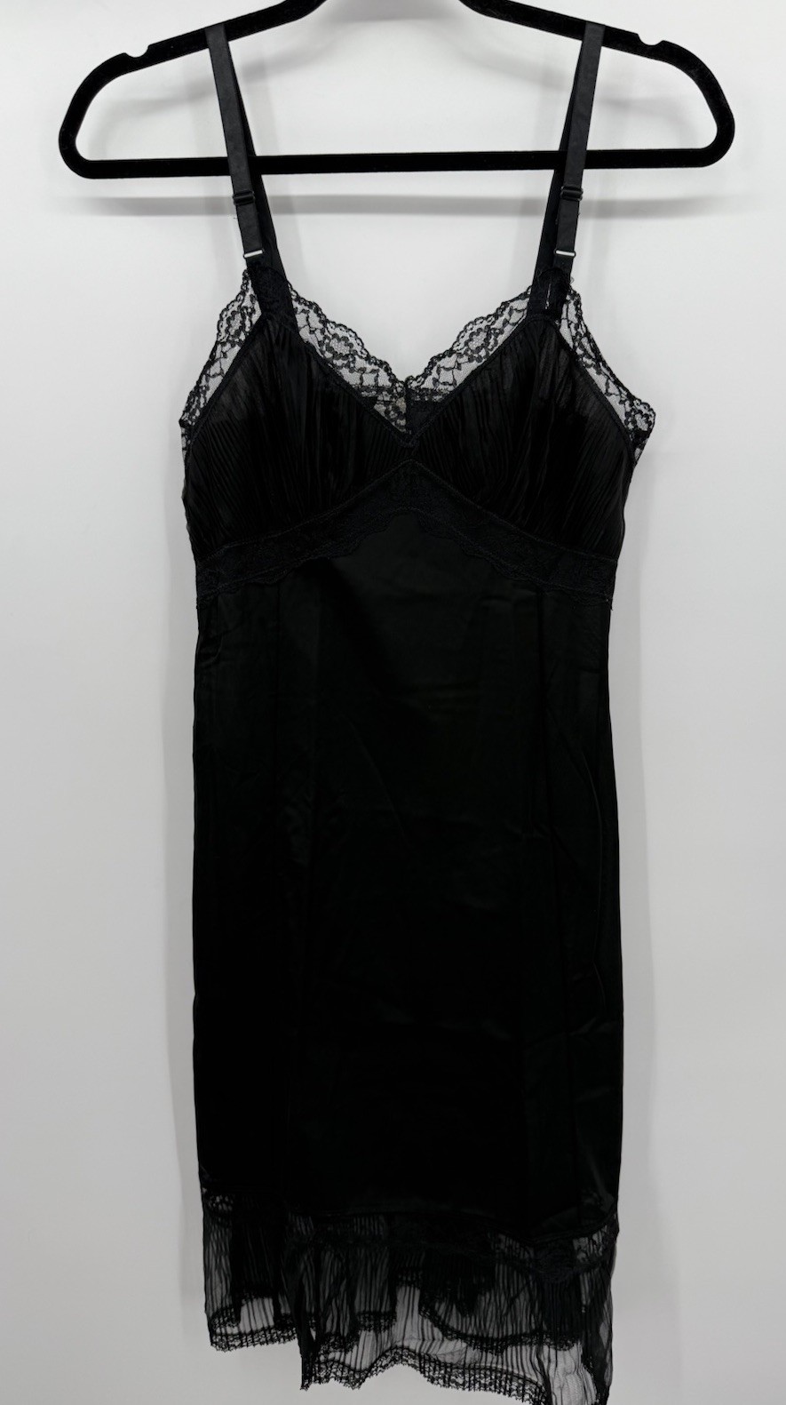 Vtg ‘50’s Movie Star Inc Black Full Slip Sz 32 Short Nylon Pleats Lace Lingerie