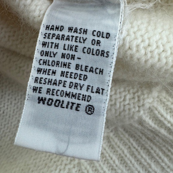 Vintage Lambswool Angora Sweater Cream Blush Soft Girl Coquette Cottagecore Knit
