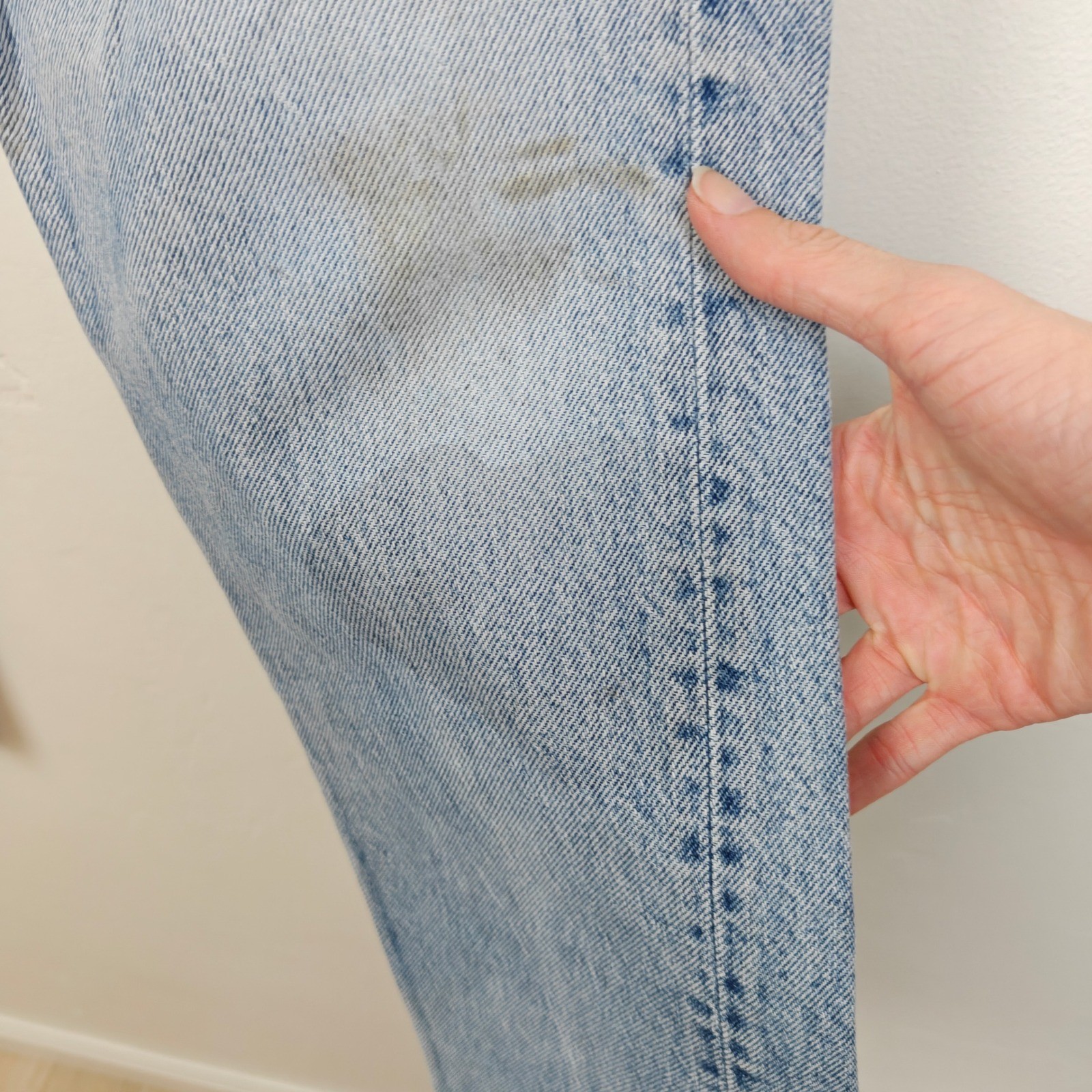 Vintage 90s Levi’s 505 Jeans Womens 26 Light Wash Distressed Grunge Aesthetic