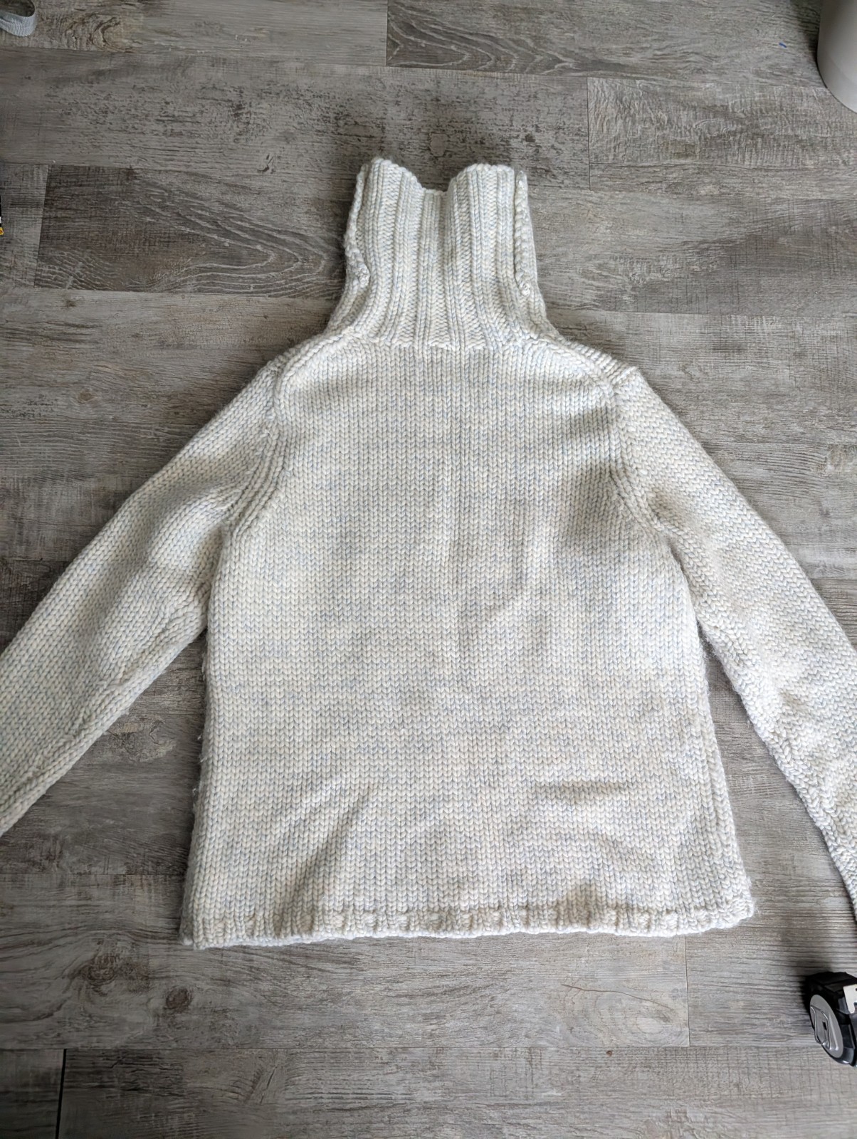 Vintage Gap Chunky White Donegal Turtleneck Sweater Size L Womens Wool Blend EUC