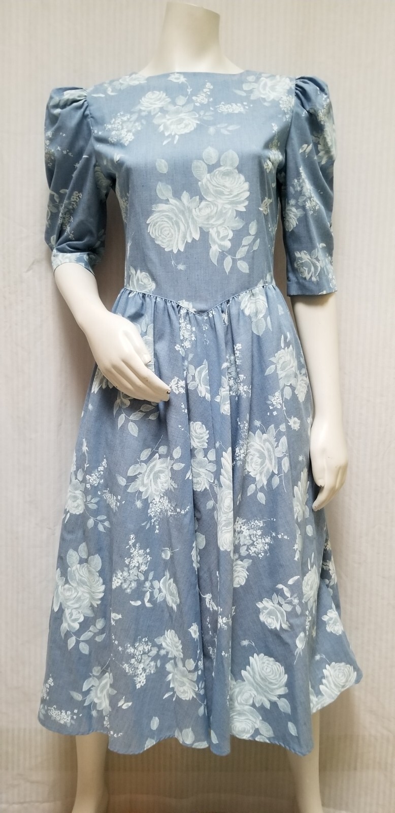 NWT Vintage 1980/90s SG GILBERT Blue White Floral LAURA ASHLEY-Esque Dress – S/M