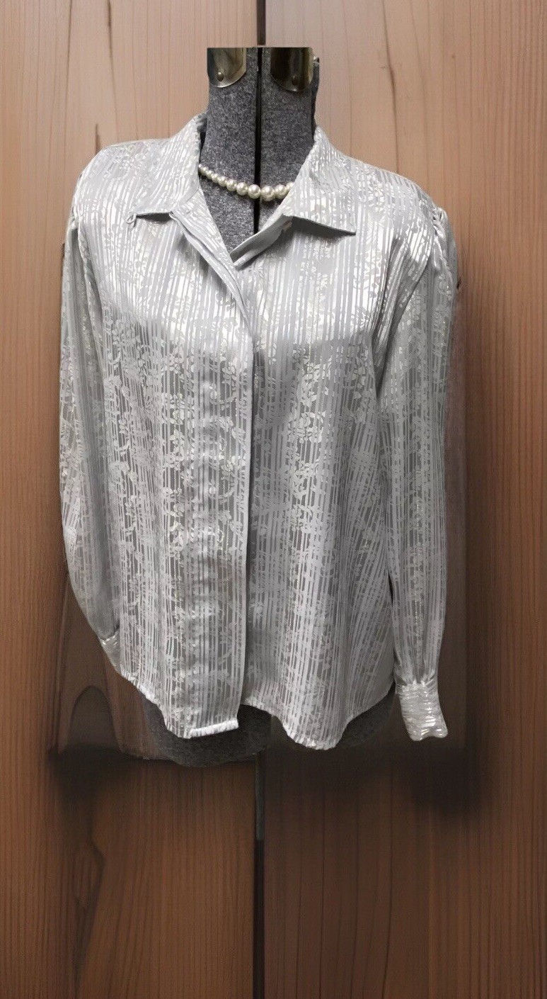 Vintage Silver Jacquard Button Blouse Hidden French Placket Size 16 Easy Care EX