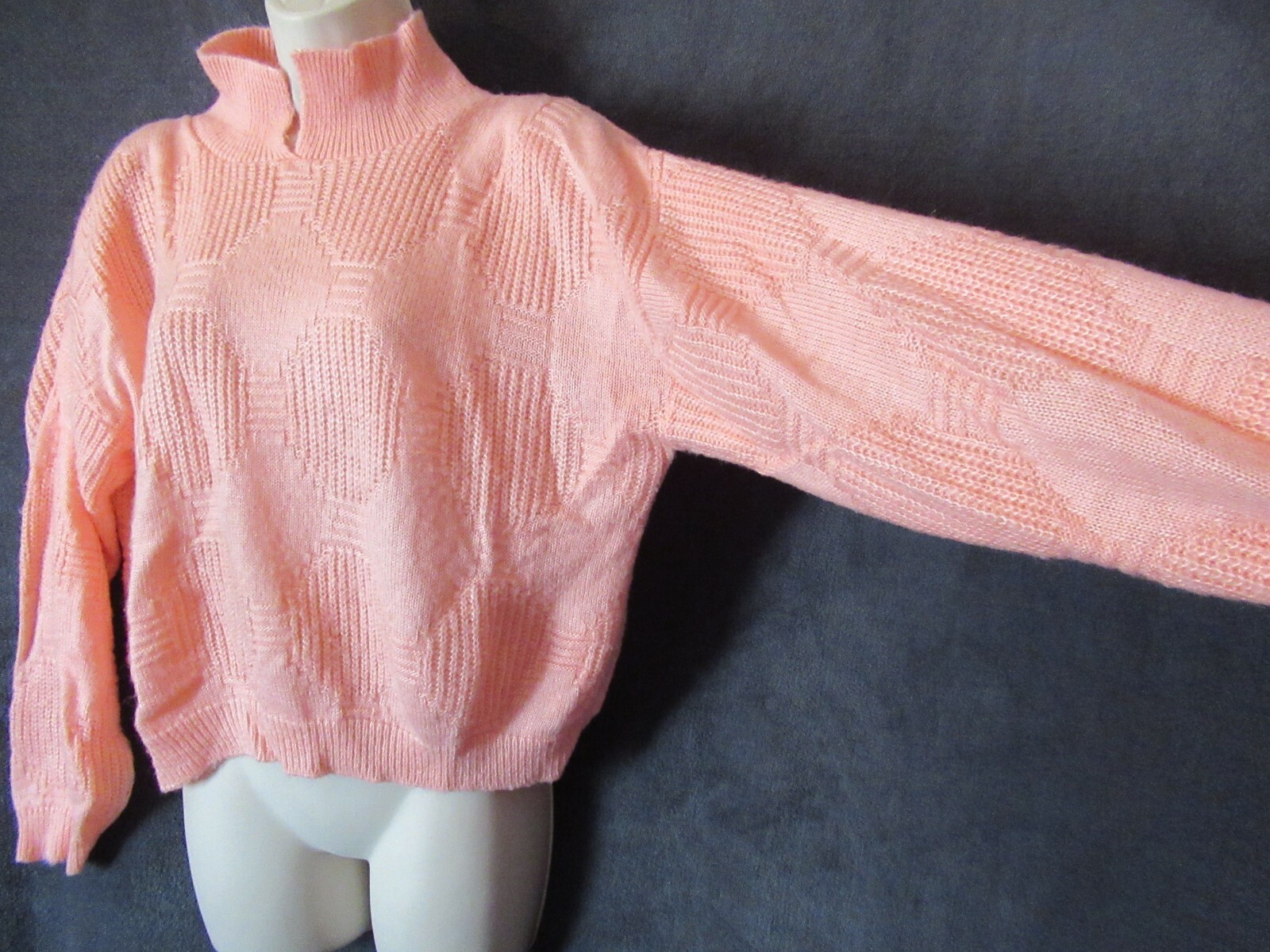 Totally 80’s Vintage Jane Adams Peach Pink Diamond Knit Collared Preppy Sweater