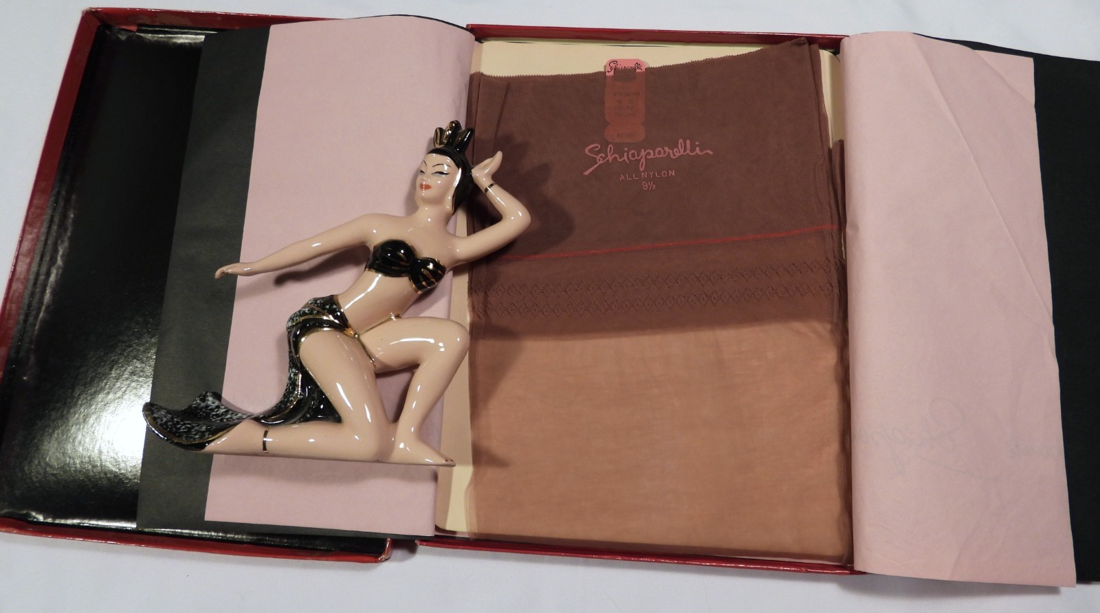 NWT Vtg Schiaparelli 783 FF Cuban SEAMED STOCKINGS sz 9.5 29.5″ Ginger Peachy