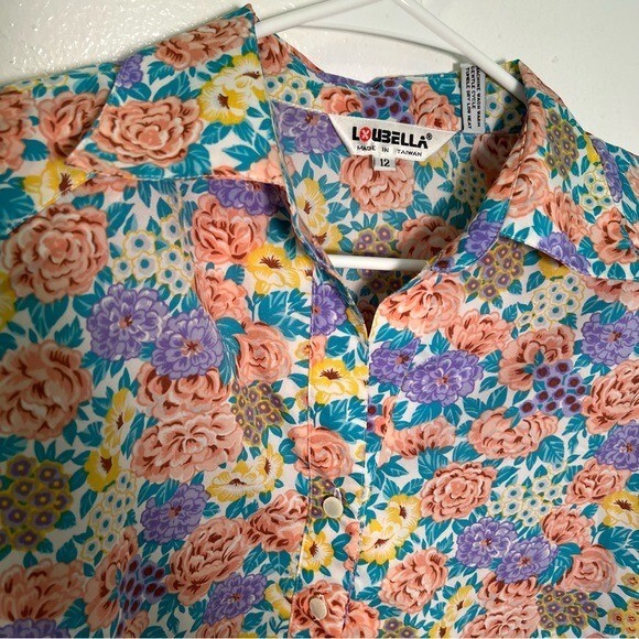Vintage Loubella Women’s Size 12 Popover Blouse Purple Teal Floral Half Button