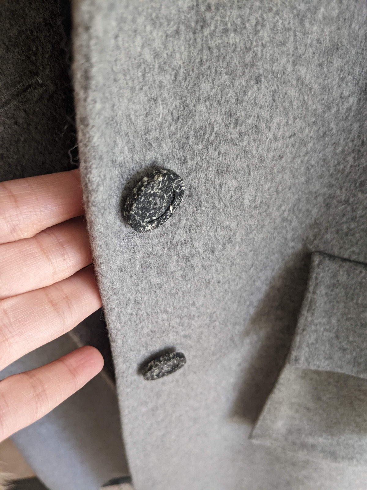 Vintage Valentino Boutique Cashmere Coat Chinchilla Fur Collar Size 8-10 Large