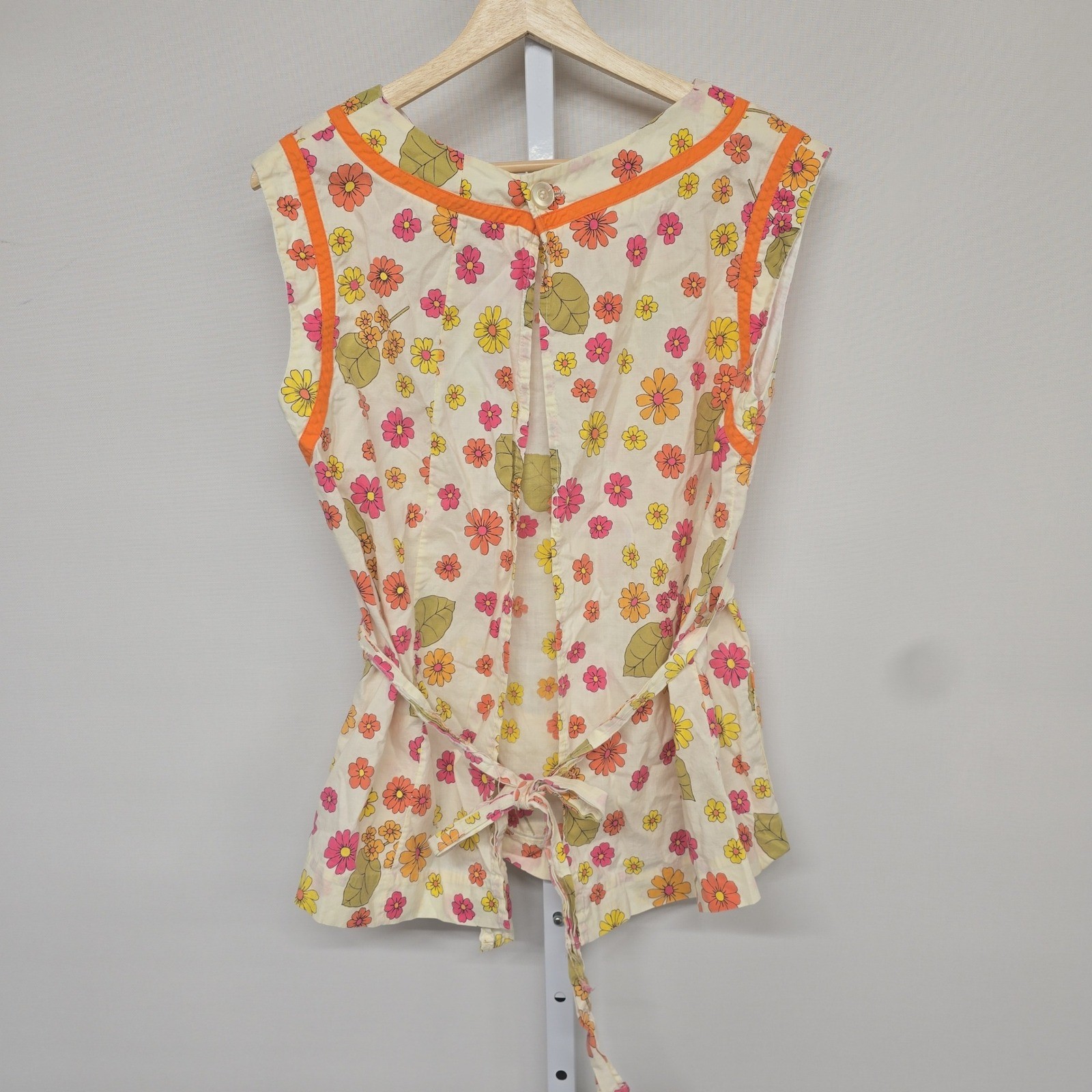 Vintage Floral Print Sleeveless Tie Back Top Orange Pink Yellow Mod 60s 70s