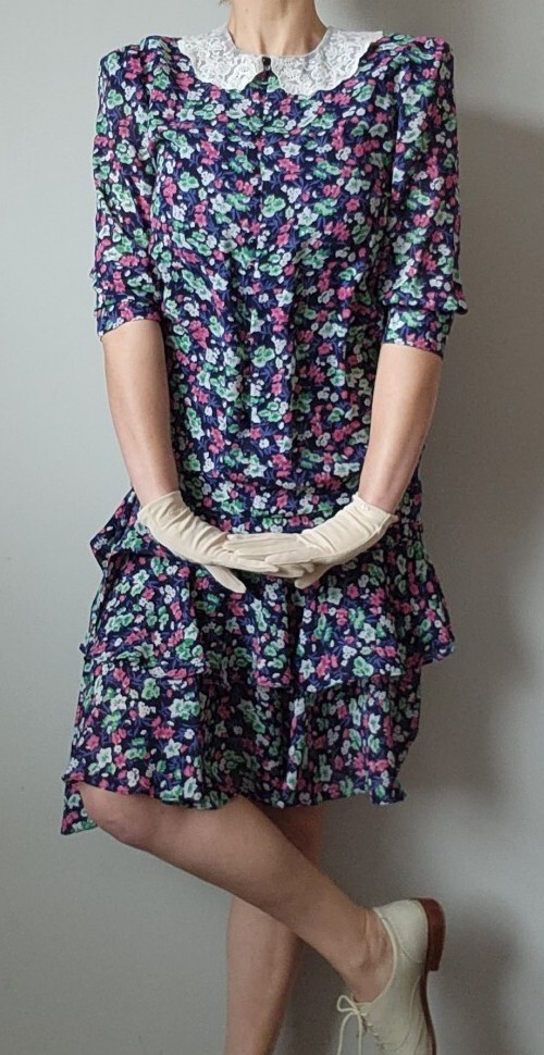 Vtg 80’s Liz Roberts By Mary Ann Lamont Peter Pan Collar Ruffled Dress! Size S