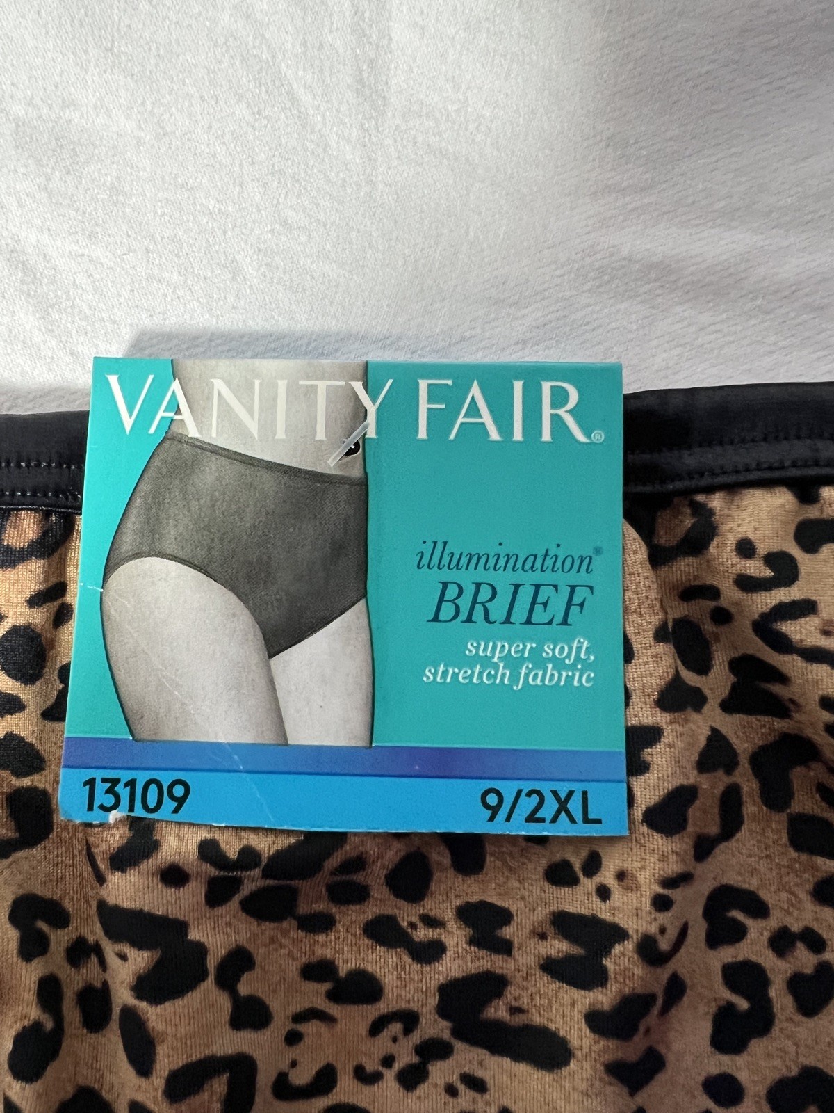 Soft & Silky Vanity Fair Illumination 9/2XL Granny Panty Brief Leopard Print
