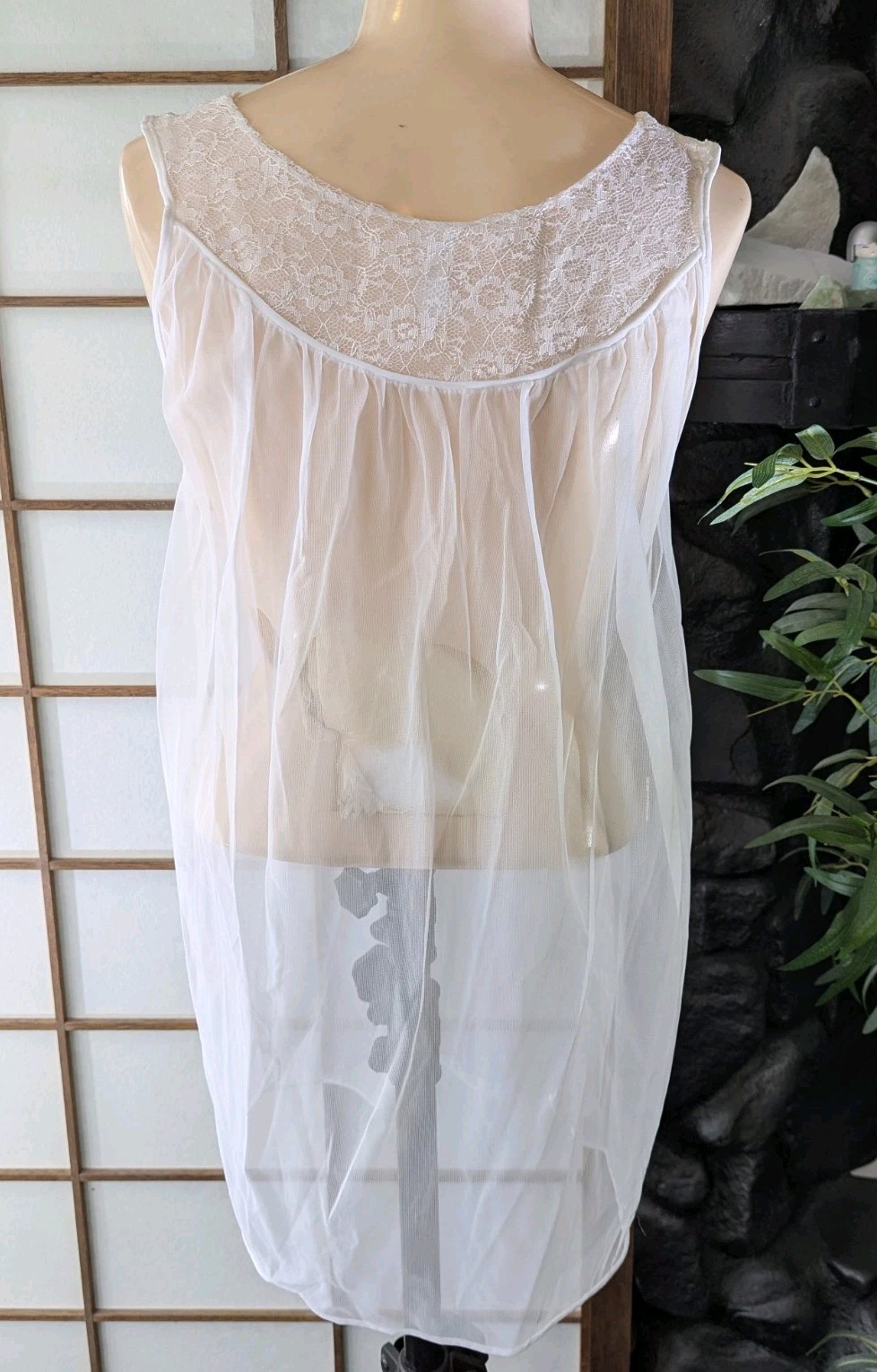 Vtg GMC Peignoir Robe Gown Lingerie Set White Chiffon Chantilly Lace Sz M 1960s