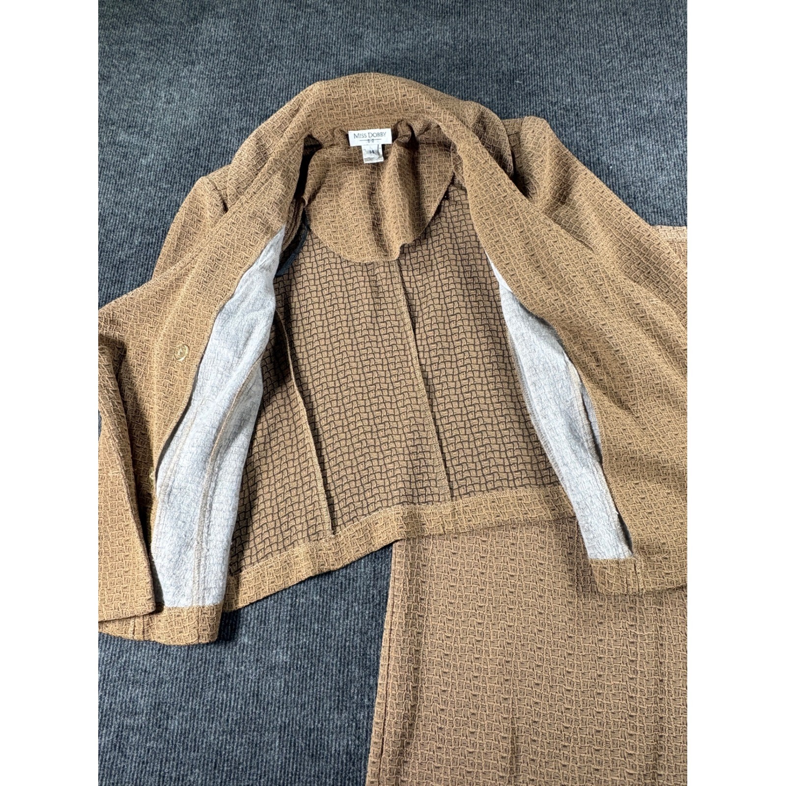 Miss Dorby Vintage 90s Tan Textured Skirt Suit Set Shawl Collar Size 14