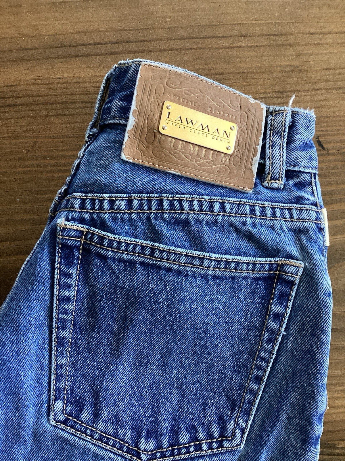 High-rise 80s Women Mom Jeans- Classic Quality Denim Stright Leg Size 3 Blue