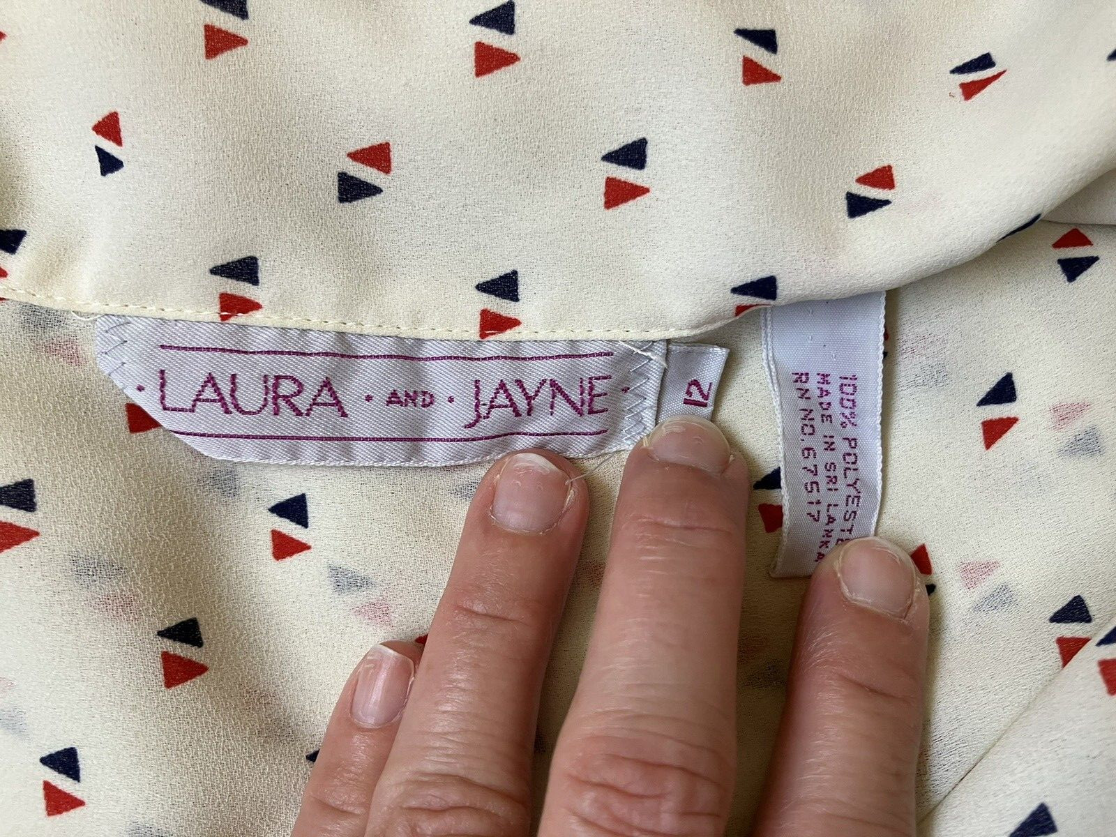 Vintage ’80s Laura & Jayne Short Sleeve Button Down Blouse Sheer Geometric Large