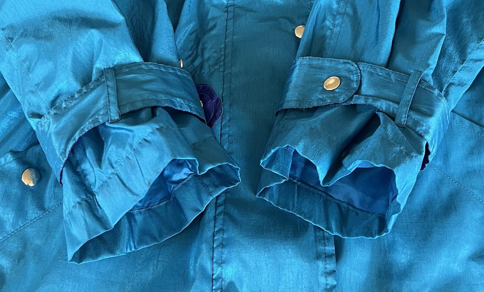 Maggie Sport Womens L VTG 90s Windbreaker Raincoat Blue Purple Zip Hooded