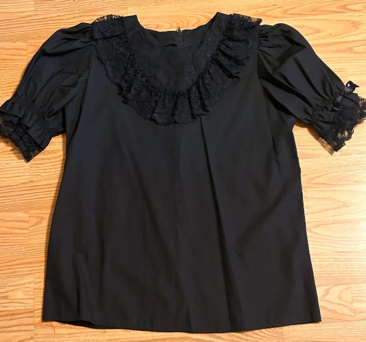 Vtg Malco Modes Black Lace Sz Med Ruffle Western Prairie, Goth Cottagecore Top
